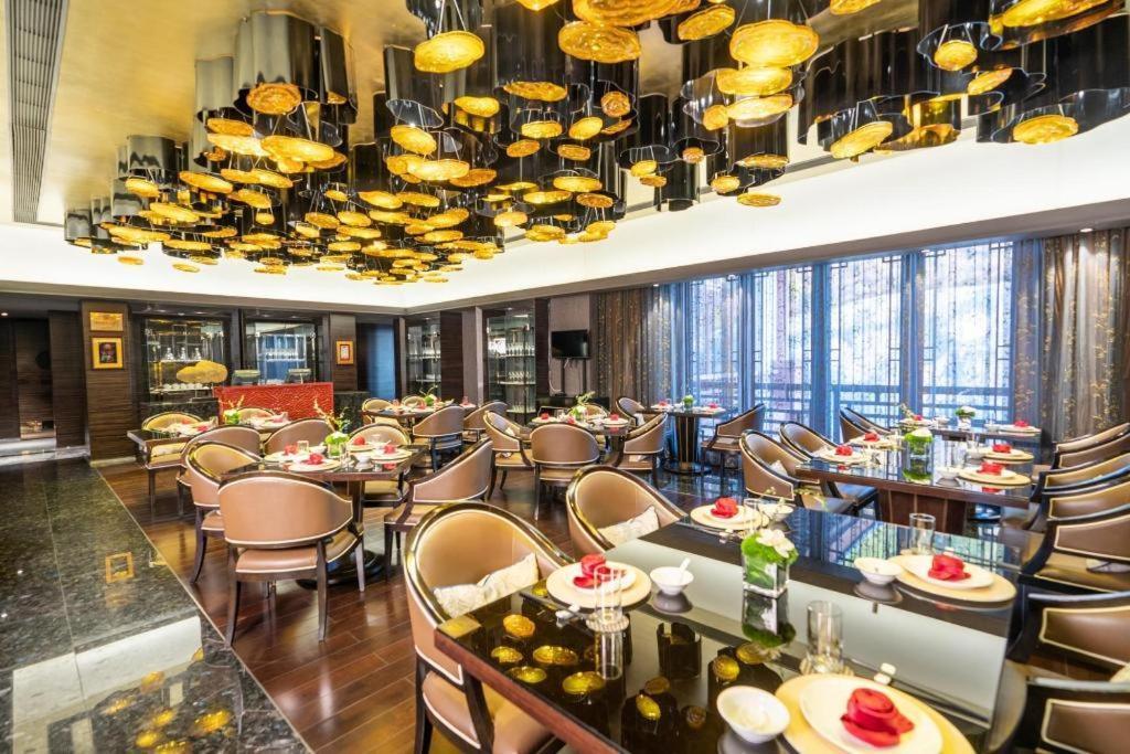 Grand Bay Hotel Beijing Xiaotangzhuang Exterior foto