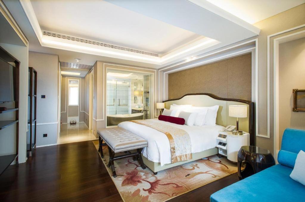 Grand Bay Hotel Beijing Xiaotangzhuang Exterior foto